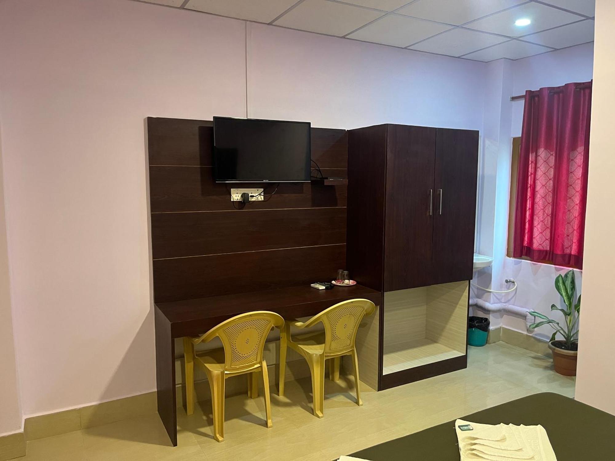 Hotel Purnima Residency Lakshmanpur Esterno foto